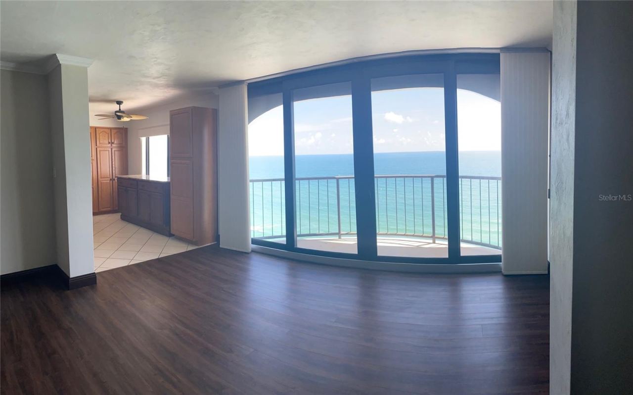 Photo 5 of 3003 S Atlantic Ave #21b4, Daytona Beach Shores, FL 32118