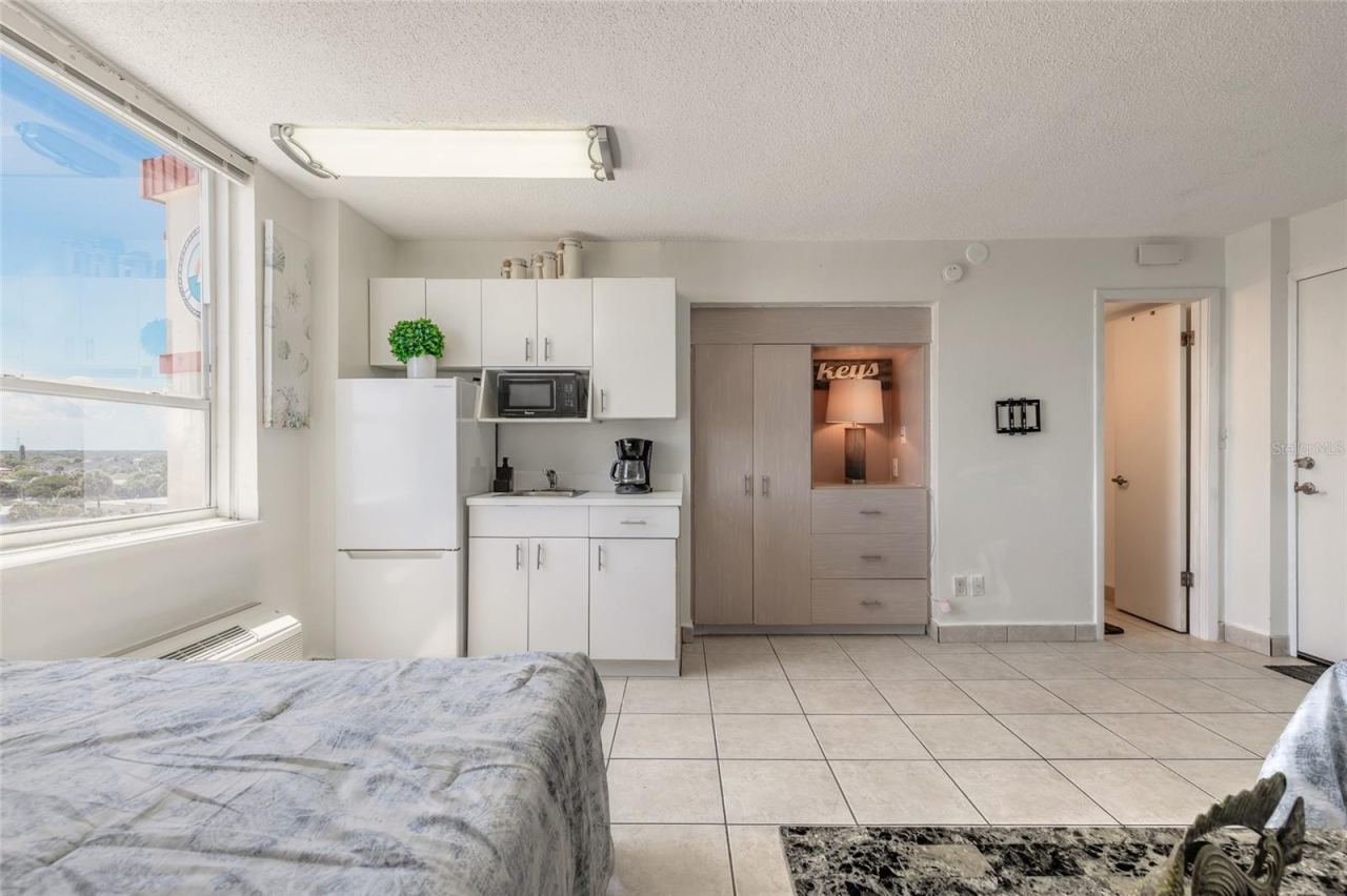 Photo 5 of 701 S Atlantic Ave #621, Daytona Beach, FL 32118