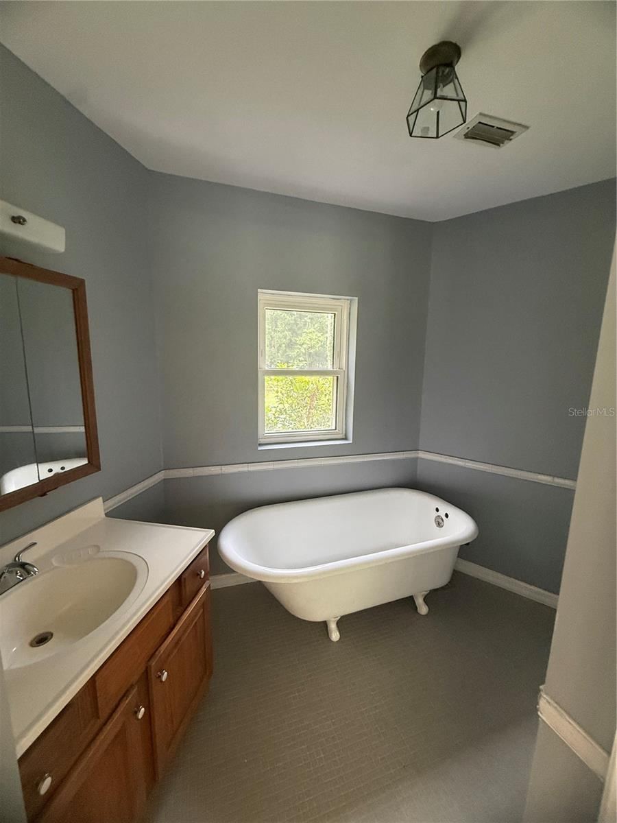 Photo 4 of 1143 Shell Harbor Rd, Pierson, FL 32180