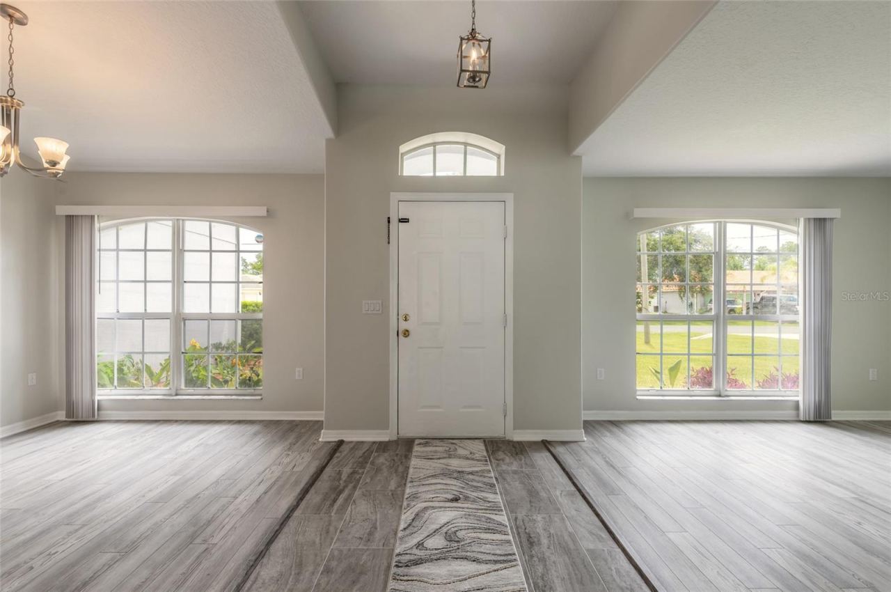 Photo 4 of 28 Pillory Ln, Palm Coast, FL 32164