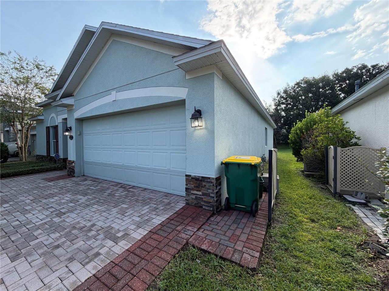 Photo 5 of 115 Gladesdown Ct, Deland, FL 32724
