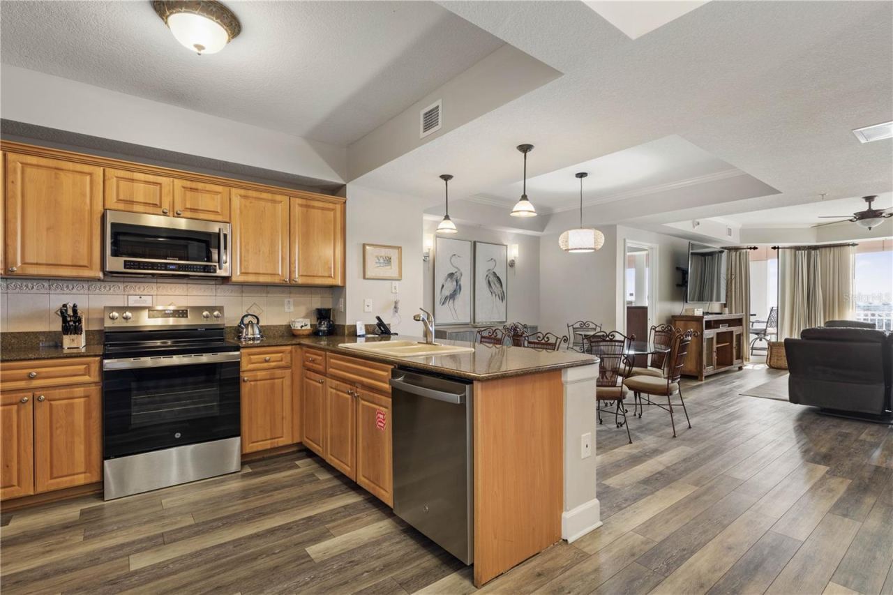 Photo 5 of 200 Ocean Crest Dr #617, Palm Coast, FL 32137