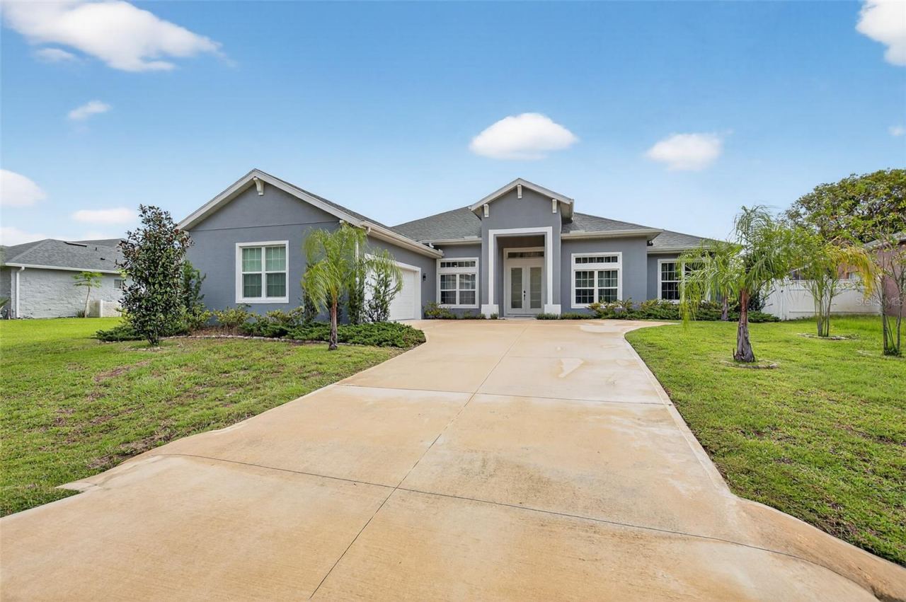 Photo 2 of 46 Furness Pl, Palm Coast, FL 32137