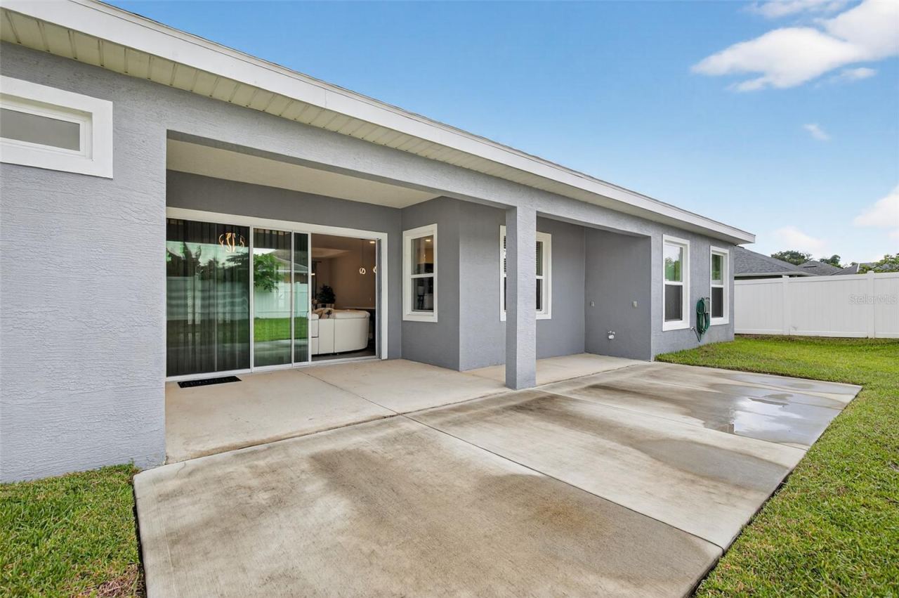 Photo 3 of 46 Furness Pl, Palm Coast, FL 32137
