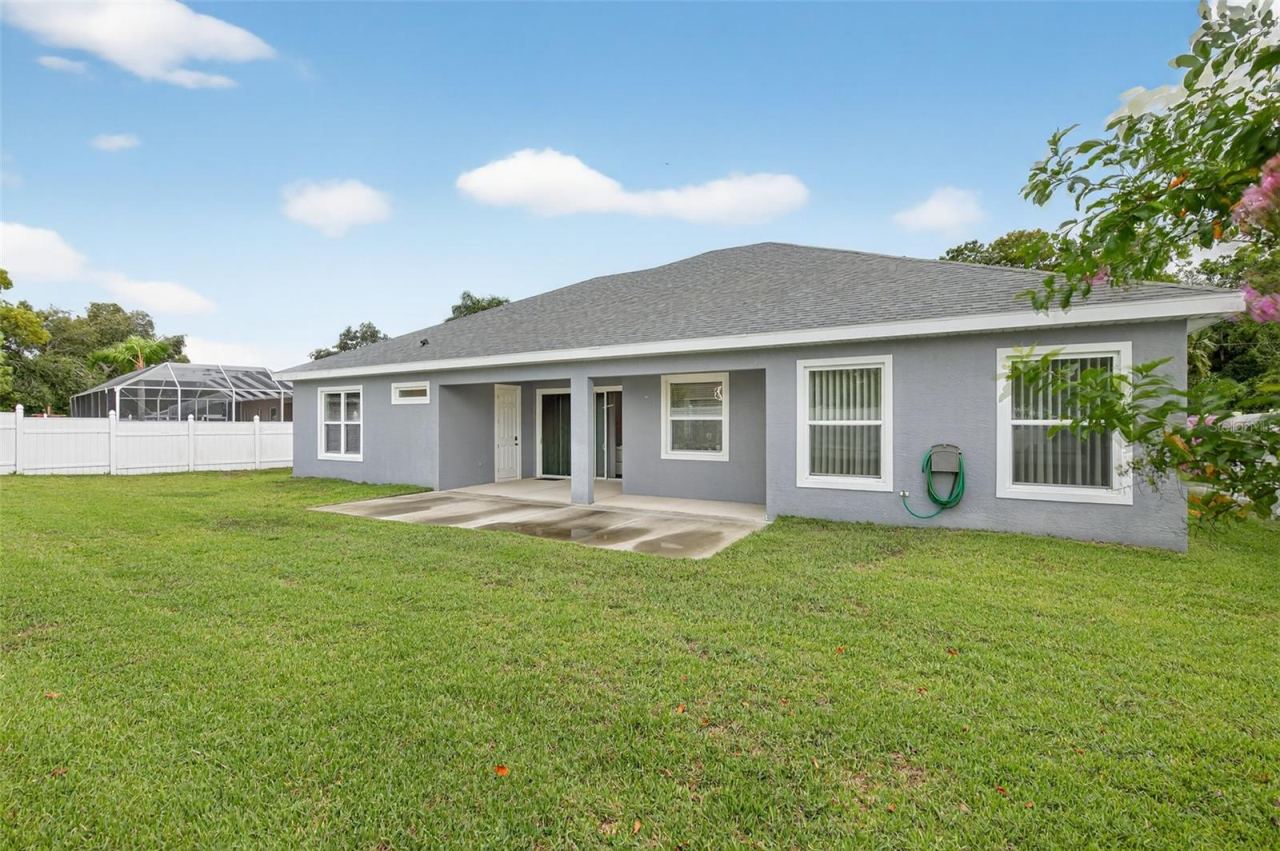 Photo 4 of 46 Furness Pl, Palm Coast, FL 32137
