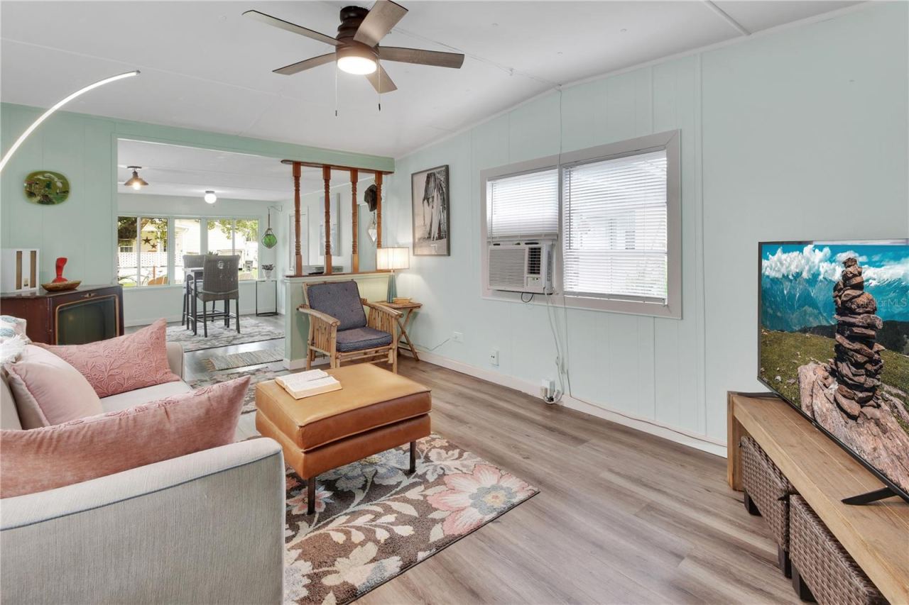 Photo 4 of 109 Cypress Dr, Debary, FL 32713