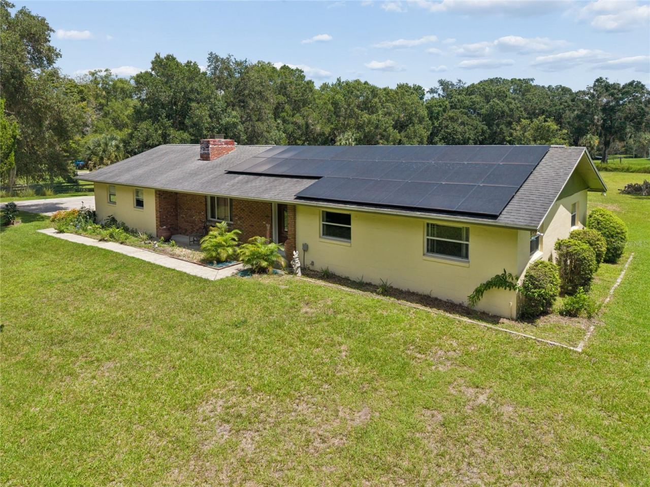 Photo 2 of 4285 Shamrock Dr, Mims, FL 32754