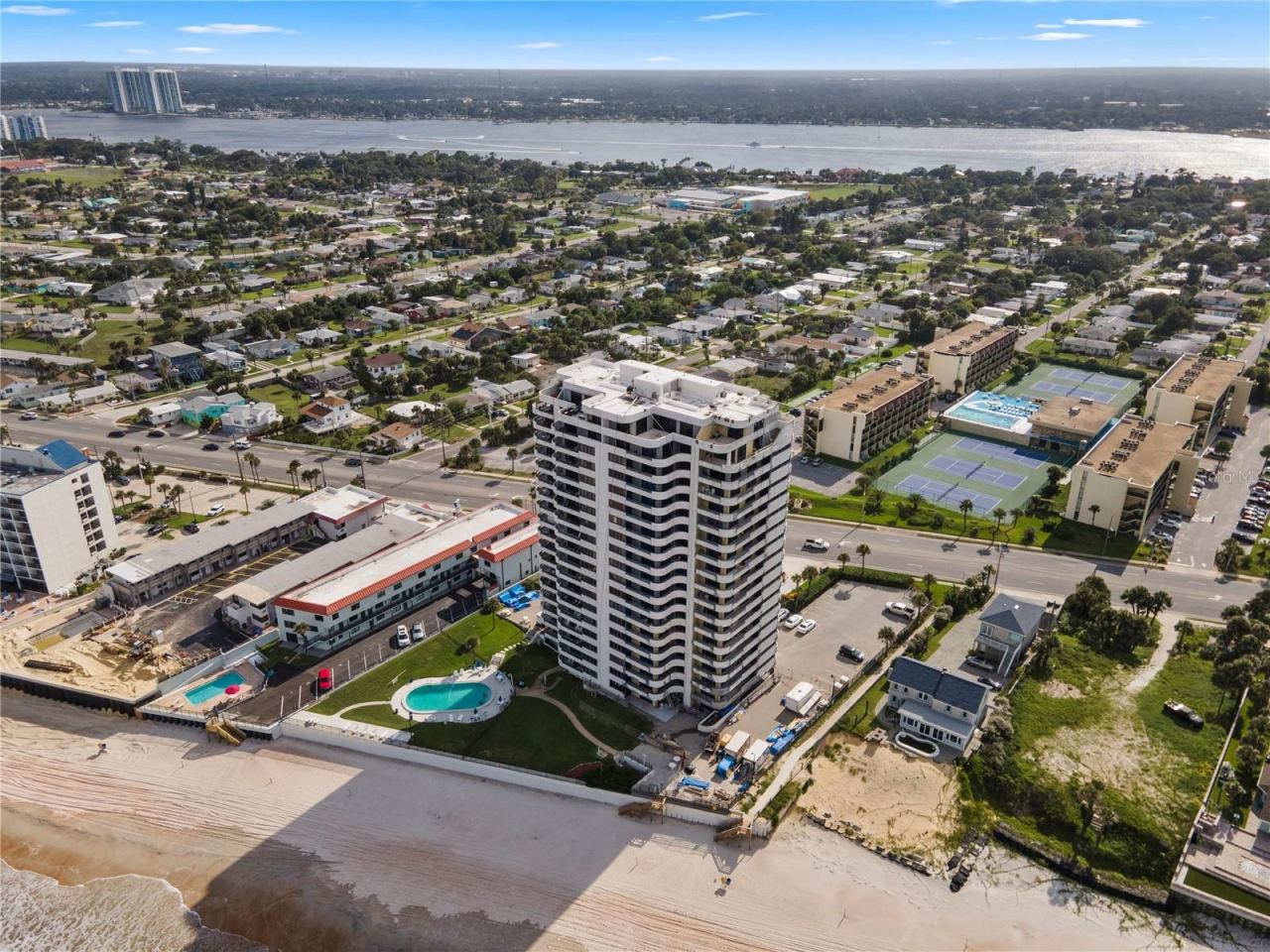 Photo 4 of 1420 N Atlantic Ave #703, Daytona Beach, FL 32118