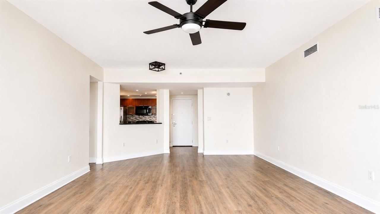 Photo 4 of 241 Riverside Dr #608, Holly Hill, FL 32117