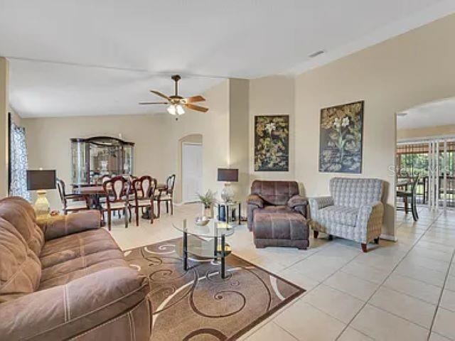 Photo 5 of 27 Patric Dr, Palm Coast, FL 32164