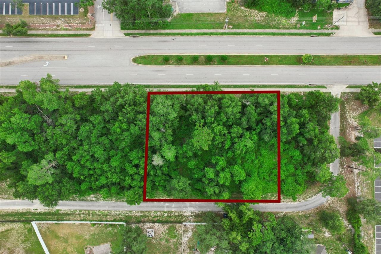 2841 Howland Blvd, Deltona, FL 32725