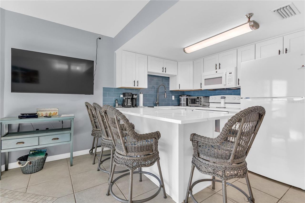 Photo 4 of 3647 S Atlantic Ave #407, Daytona Beach, FL 32118