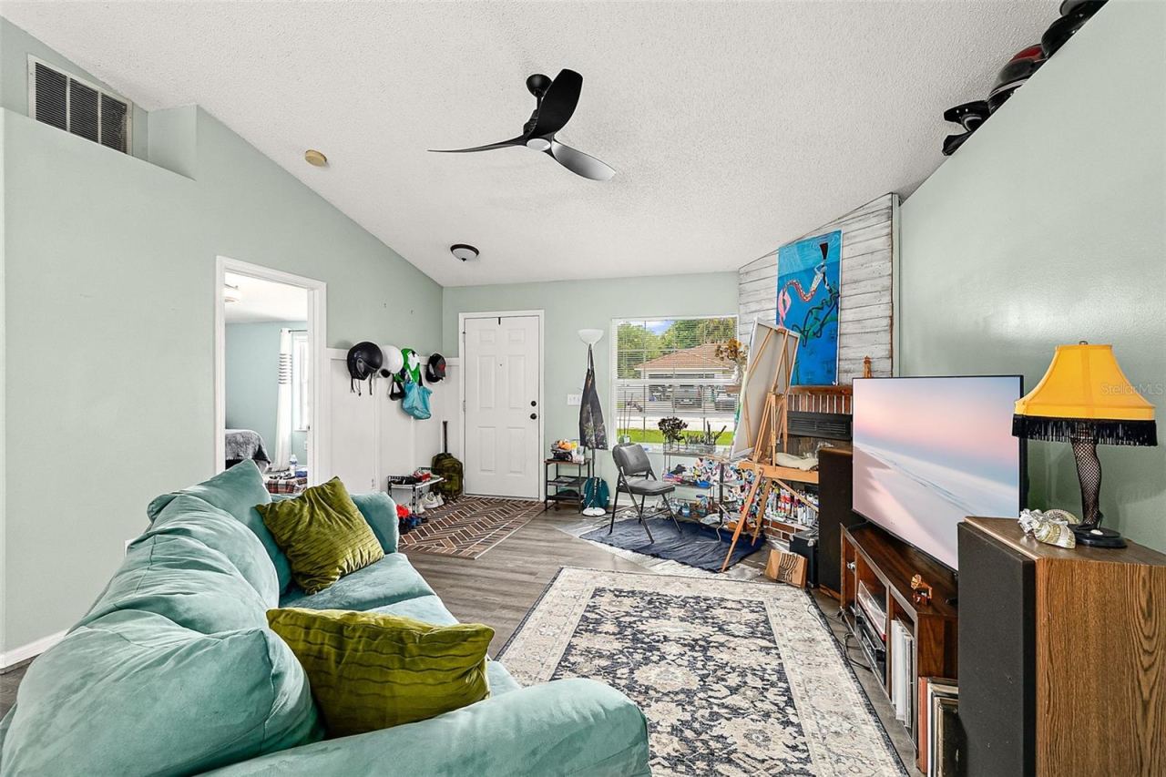 Photo 5 of 17 Pinelark Ln, Palm Coast, FL 32164