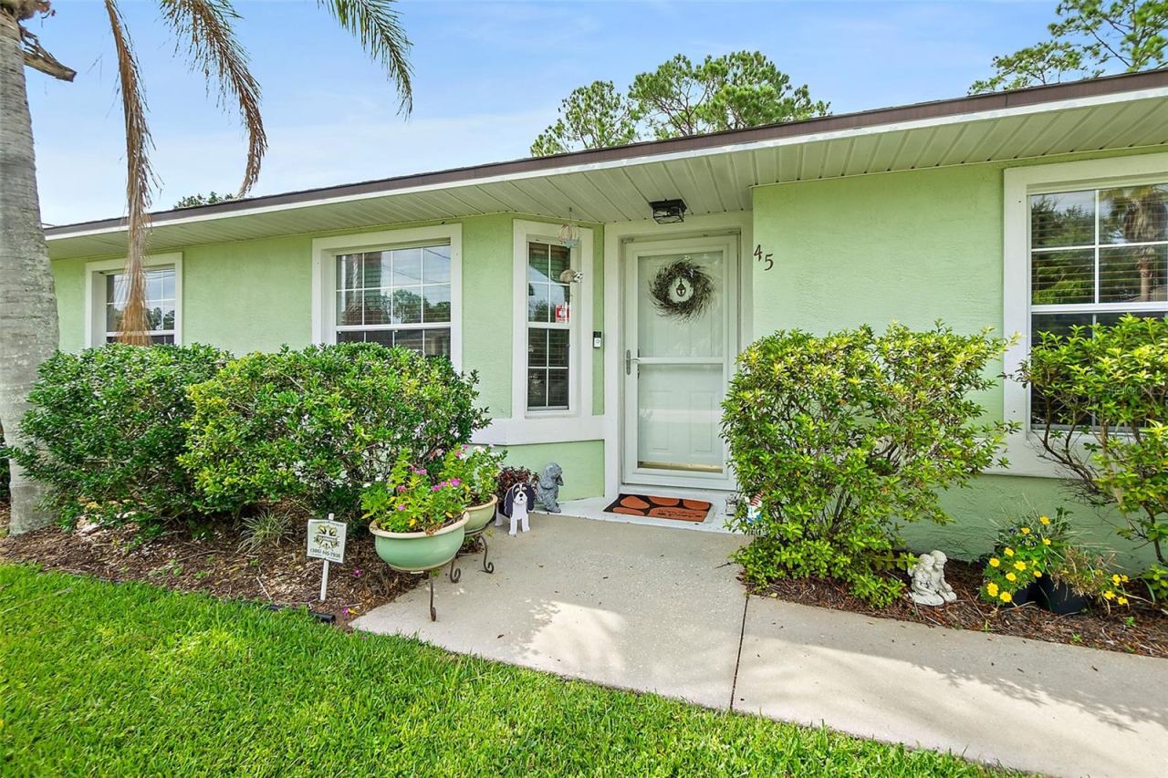 Photo 3 of 45 Pershing Ln, Palm Coast, FL 32164