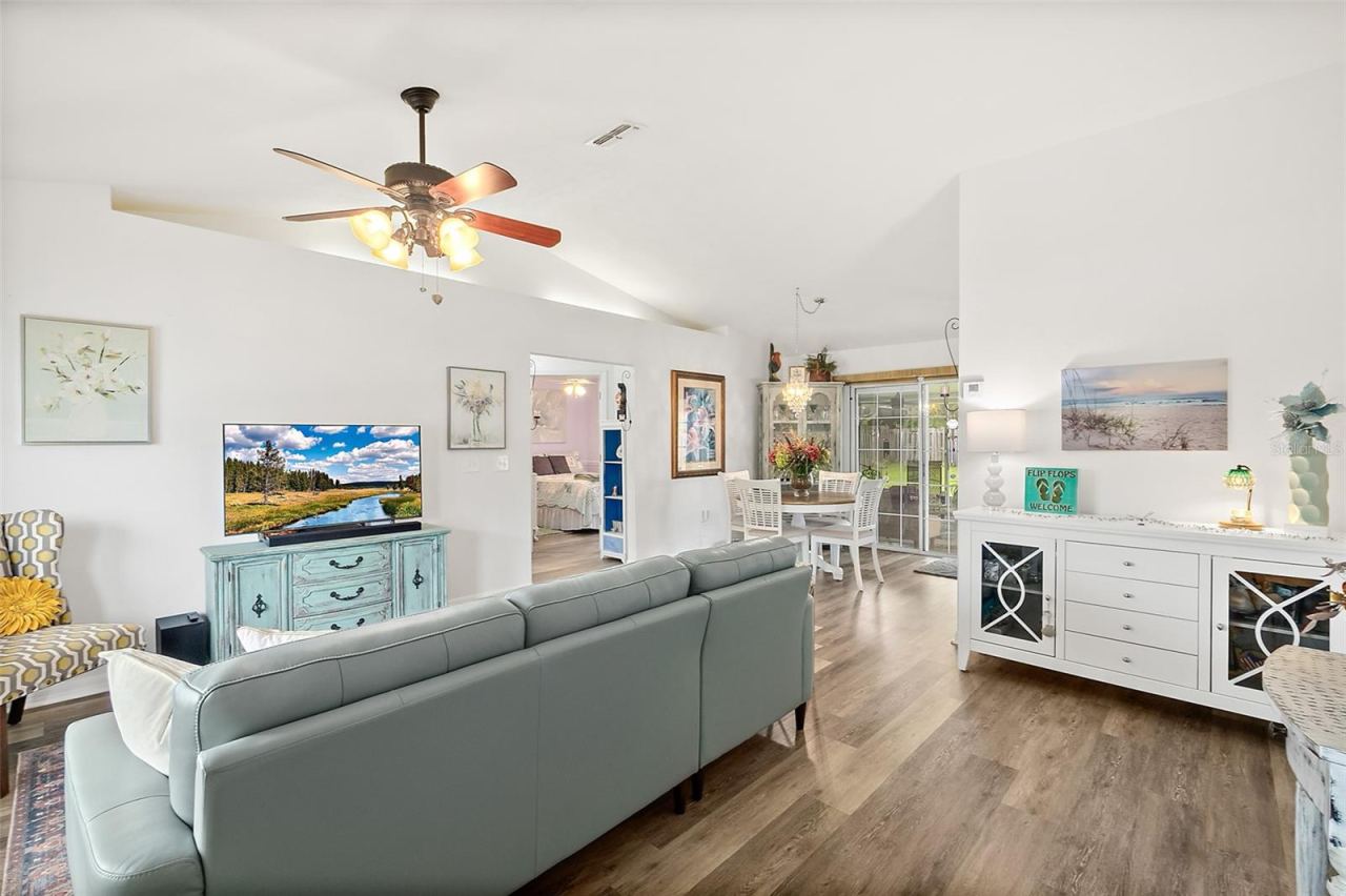 Photo 5 of 45 Pershing Ln, Palm Coast, FL 32164