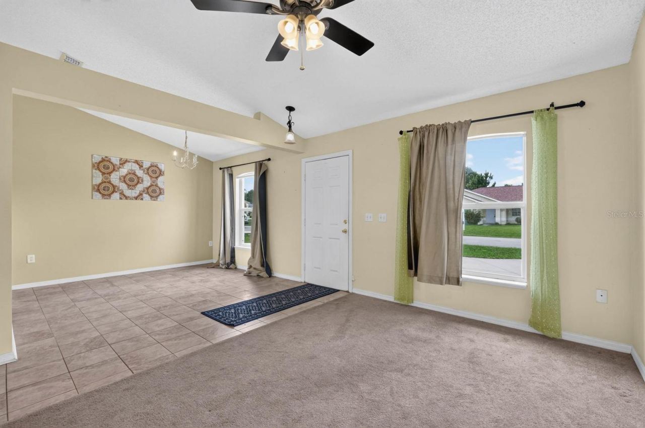 Photo 4 of 6 Brownstone Ln, Palm Coast, FL 32137