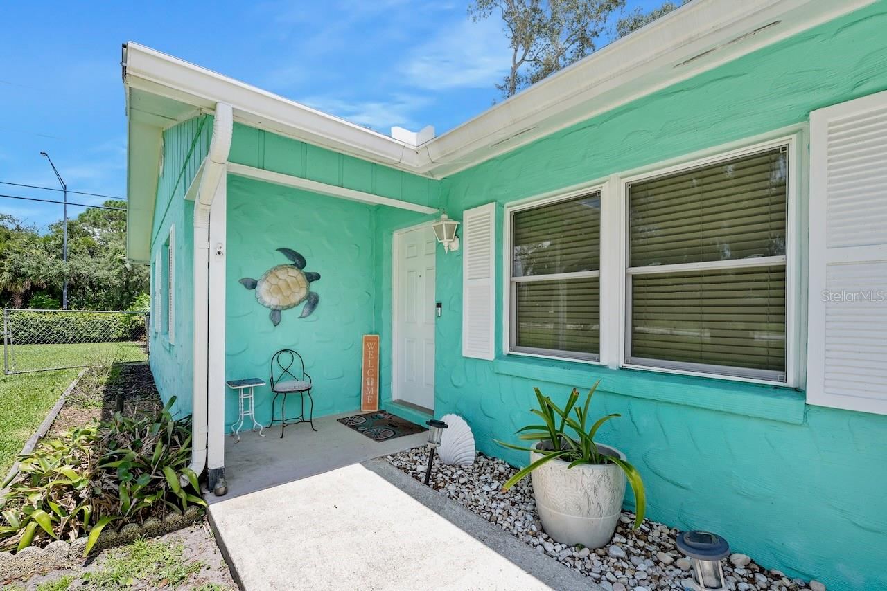 Photo 5 of 311 Acacia Dr, Port Orange, FL 32127