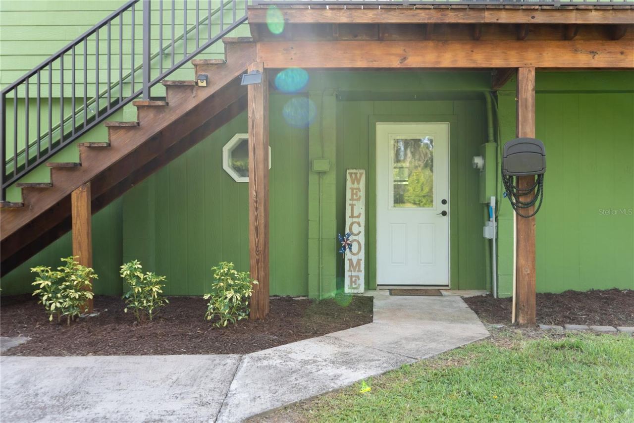 Photo 5 of 776 Maytown Rd, Oak Hill, FL 32759