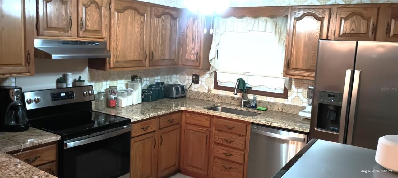Photo 5 of 148 Hicks Ave, Crescent City, FL 32112