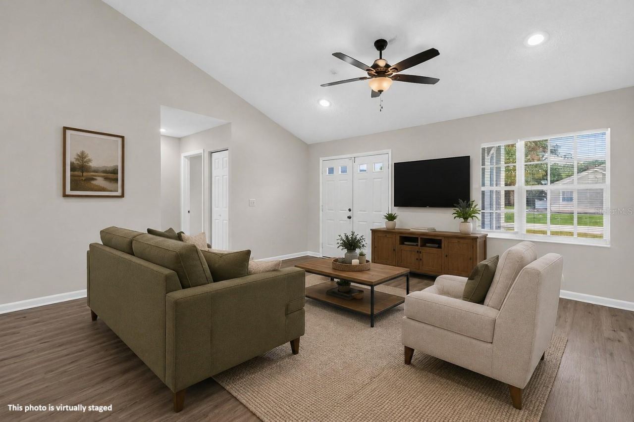 Photo 3 of 22 Pinelynn Ln, Palm Coast, FL 32164