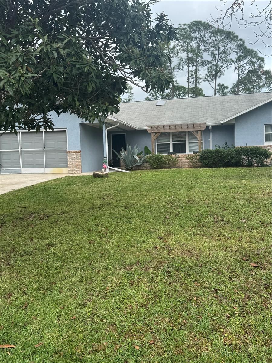 Photo 4 of 180 Beechwood Ln, Palm Coast, FL 32137