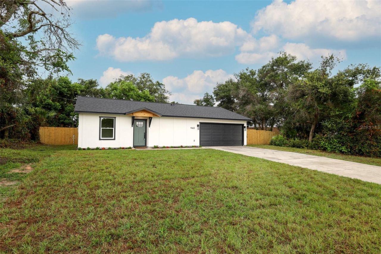 940 S Dean Cir, Deltona, FL 32738