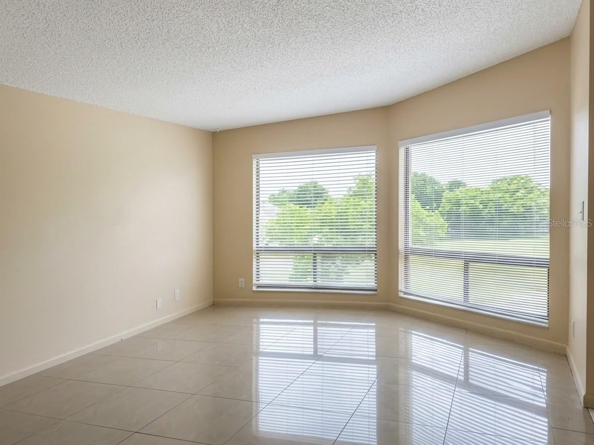 Photo 3 of 2512 Lemon Tree Ln #3c, Orlando, FL 32839