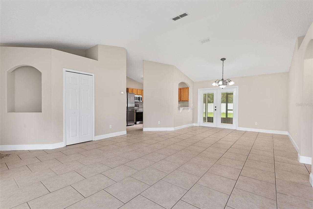 Photo 4 of 12 Riverdale Ln, Palm Coast, FL 32164