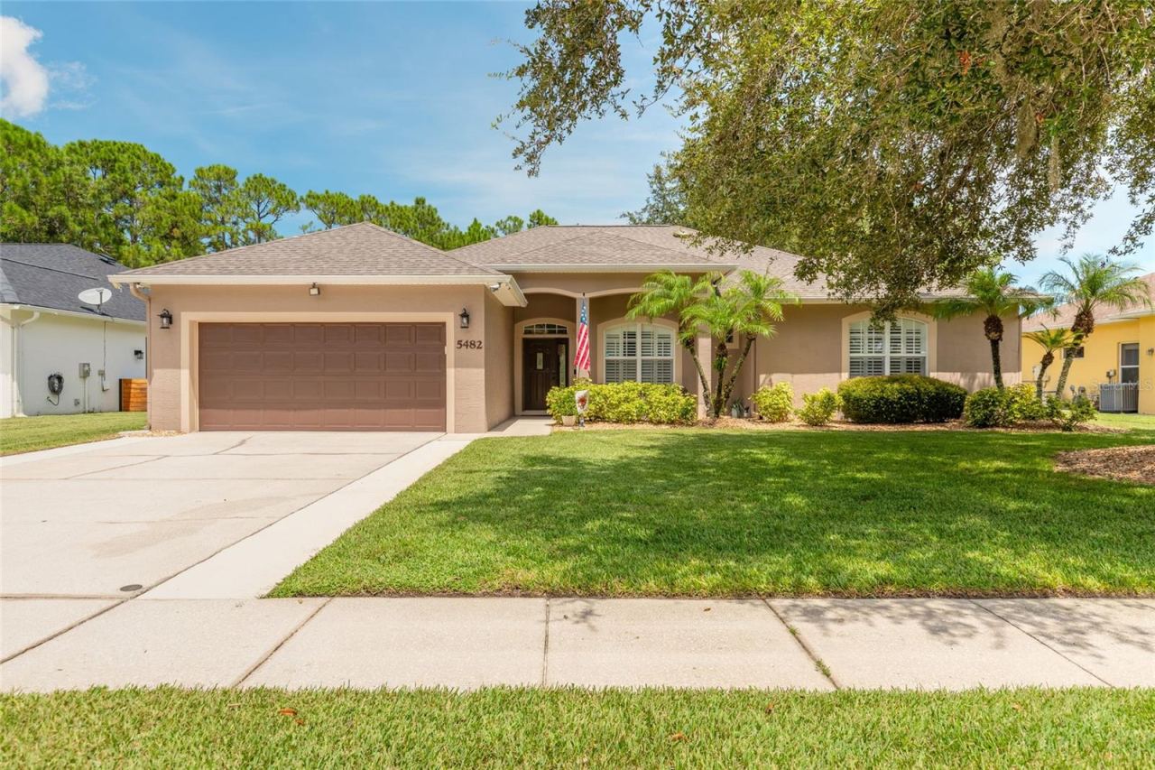 Photo 4 of 5482 Trakia Trl, Port Orange, FL 32128