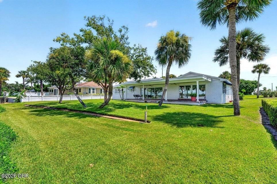 Photo 4 of 448 Riverside Dr, Ormond Beach, FL 32176
