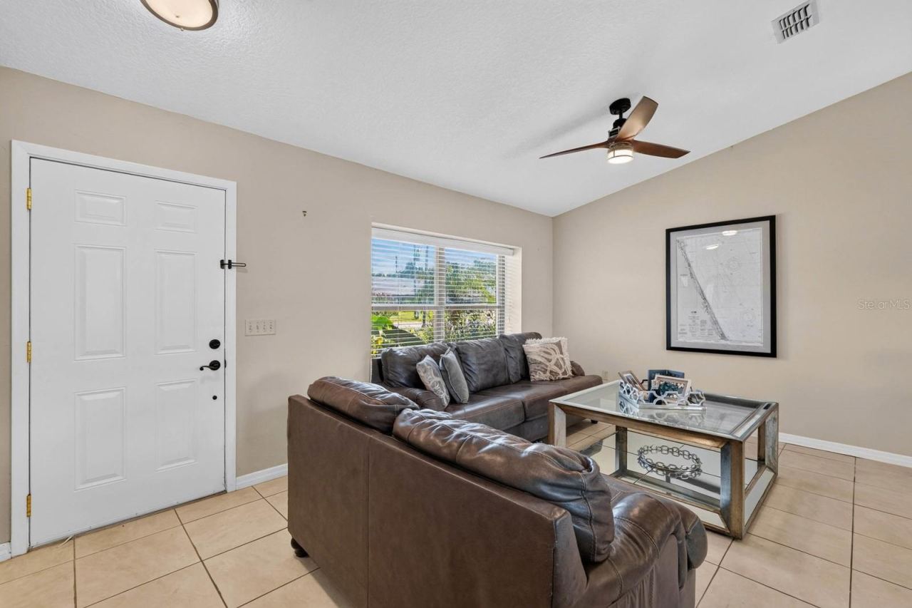 Photo 5 of 109 Coral Reef Ct N, Palm Coast, FL 32137