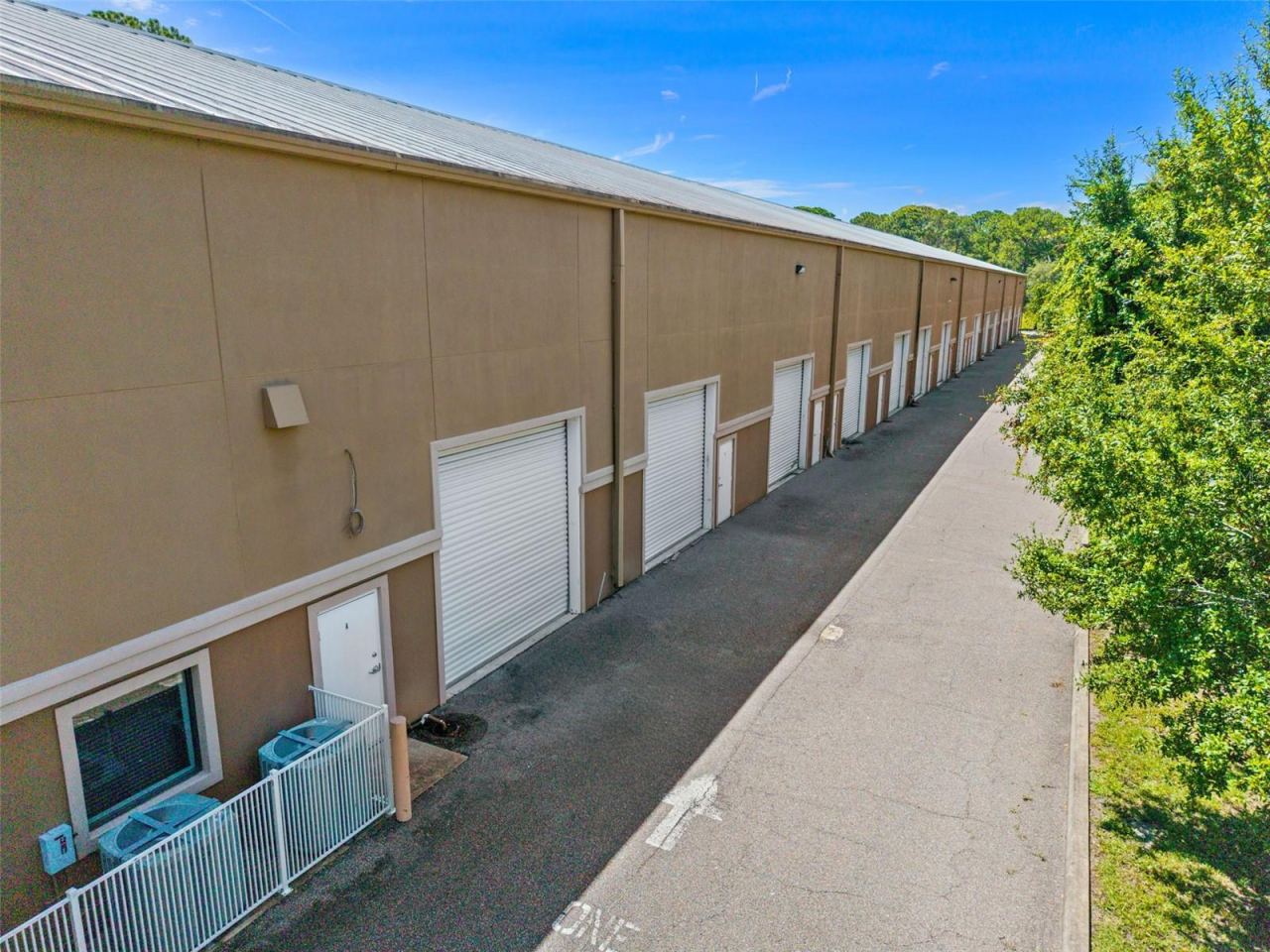 Photo 4 of 585 Commonwealth Blvd, Port Orange, FL 32127