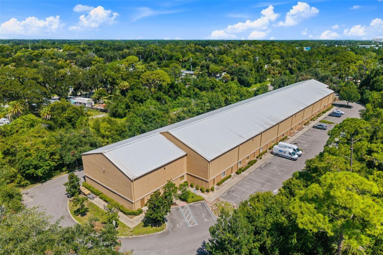 Photo 5 of 585 Commonwealth Blvd, Port Orange, FL 32127