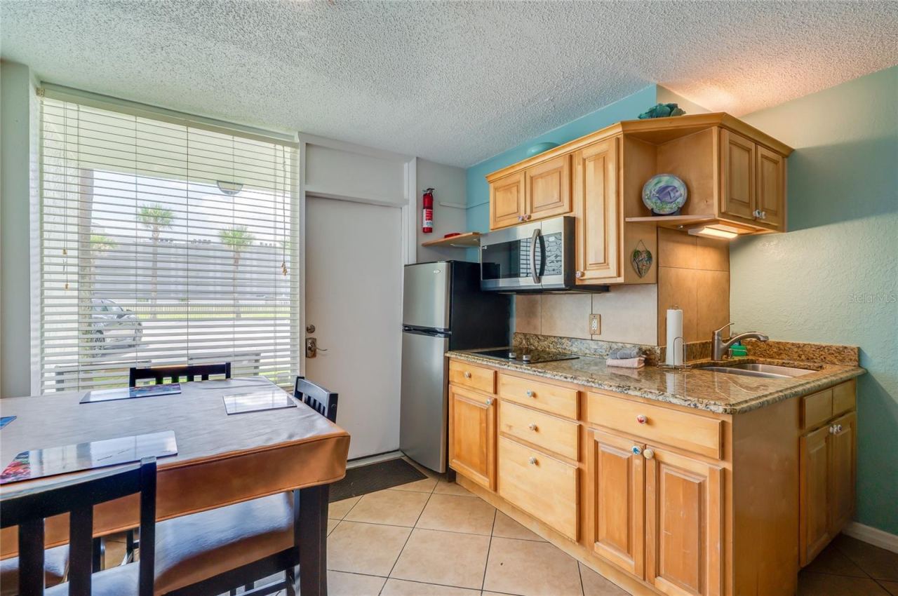 Photo 4 of 935 S Atlantic Ave #112, Daytona Beach, FL 32118