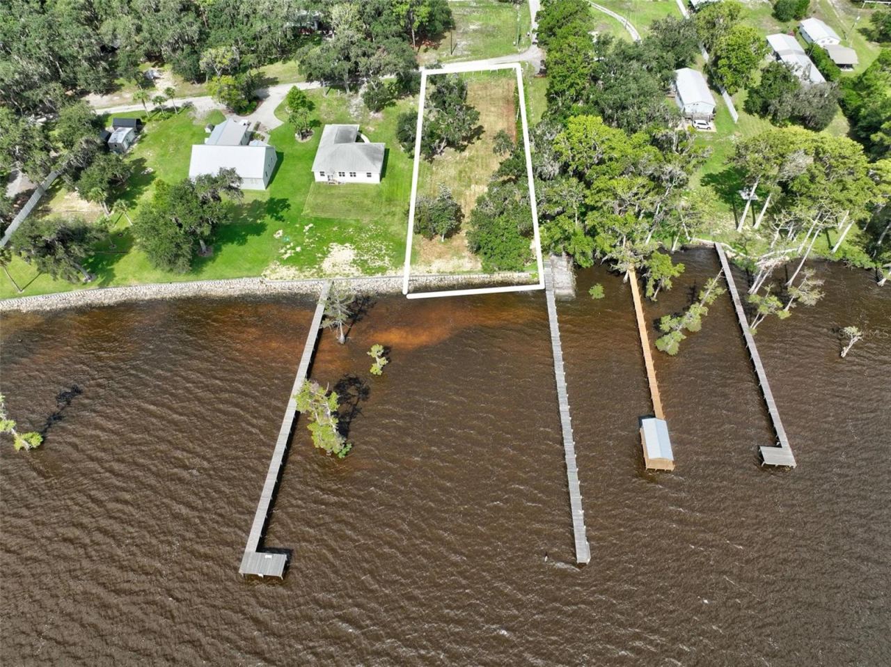 Photo 5 of 100 Sandra Ln, Crescent City, FL 32112