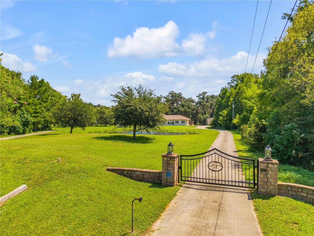 Photo 4 of 1780 Old Mission Rd, Edgewater, FL 32132