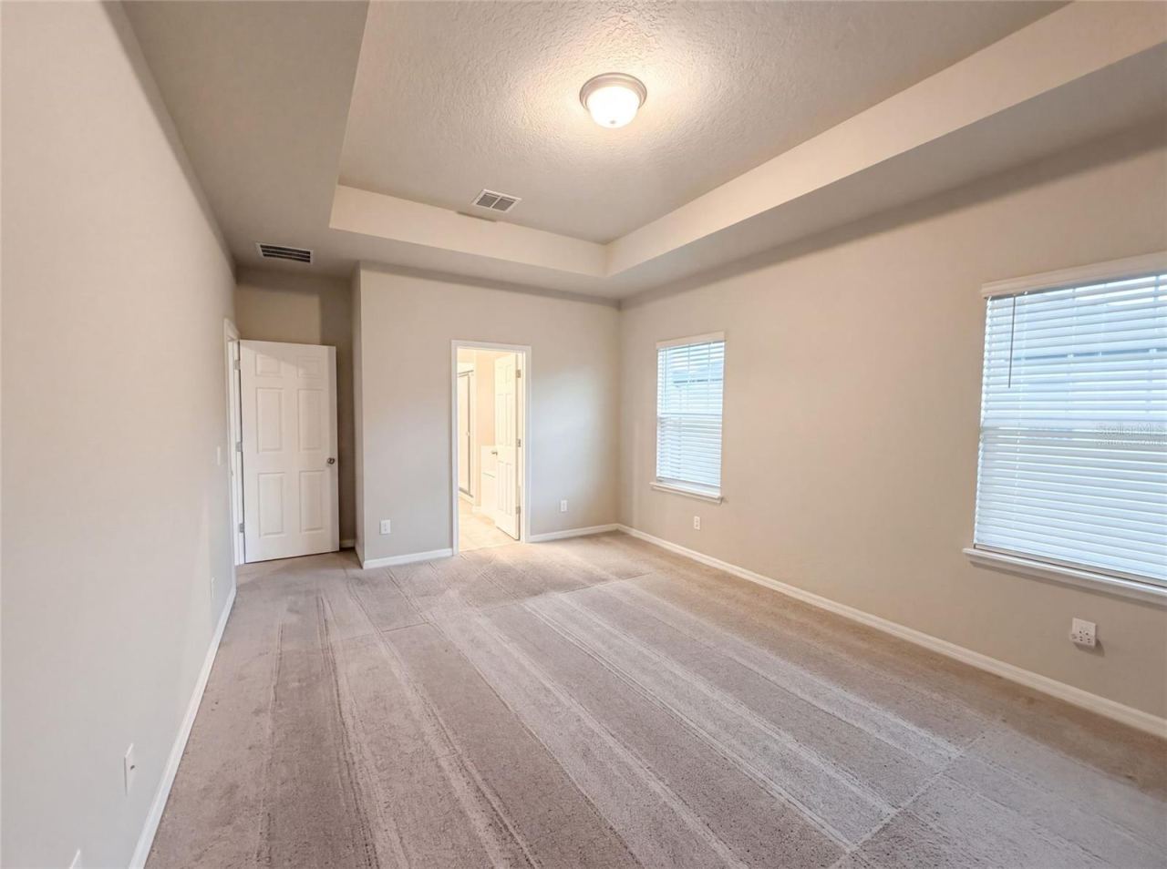 Photo 4 of 538 Venetian Palms Blvd, New Smyrna Beach, FL 32168