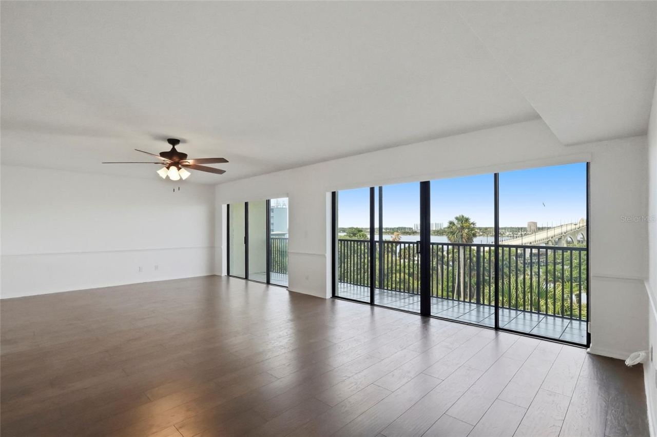 Photo 5 of 944 S Peninsula Dr #5010, Daytona Beach, FL 32118