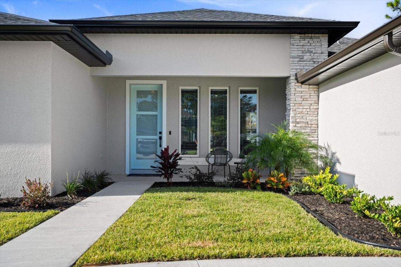 Photo 3 of 94 Forest Hill Dr, Palm Coast, FL 32137