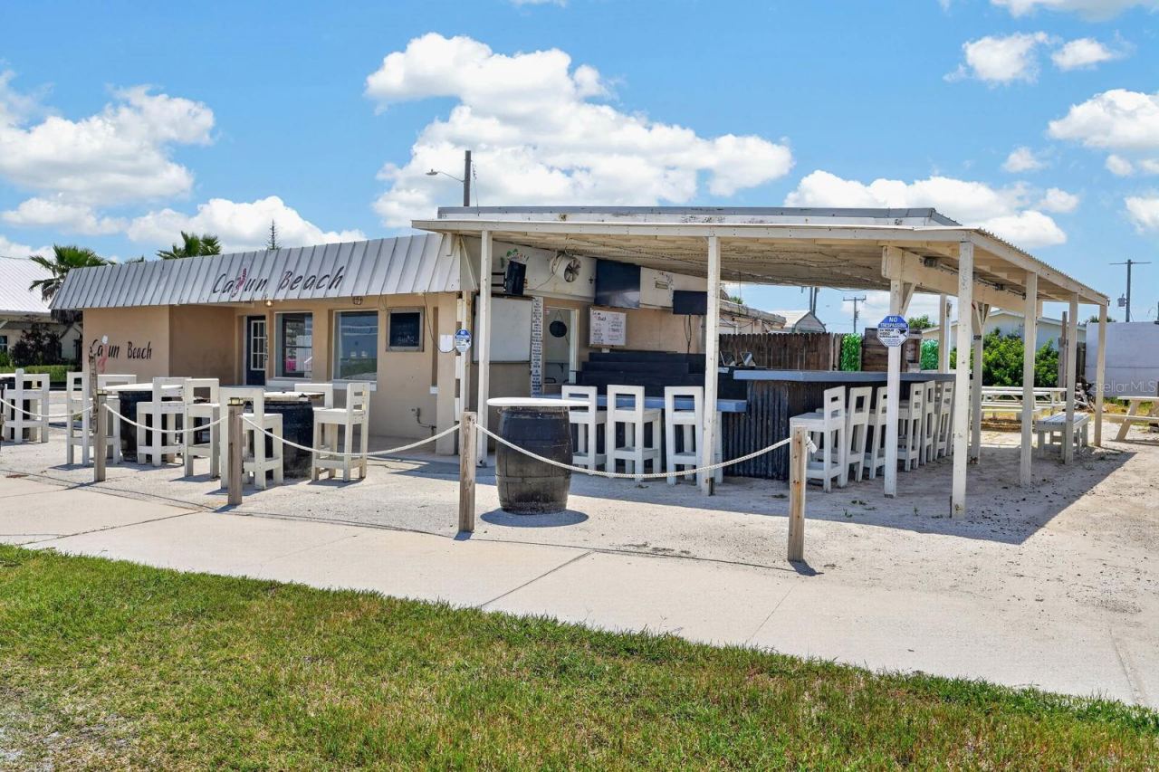 Photo 5 of 1112 S Ocean Shore Blvd, Flagler Beach, FL 32136