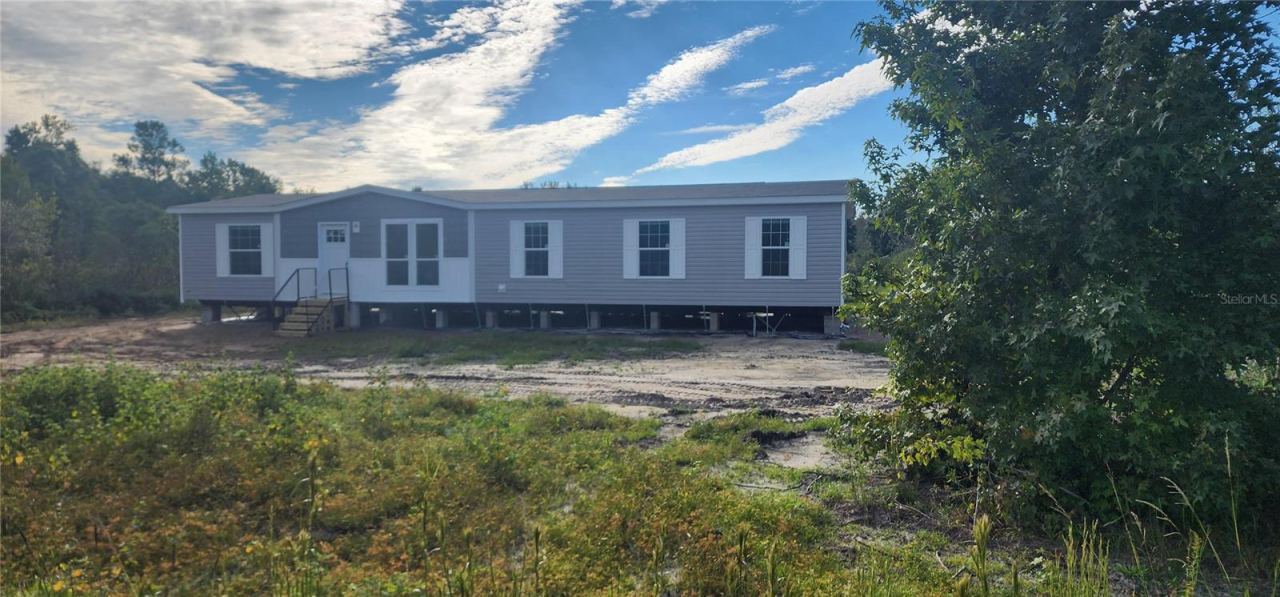 Photo 4 of 1636 Mistletoe St, Bunnell, FL 32110