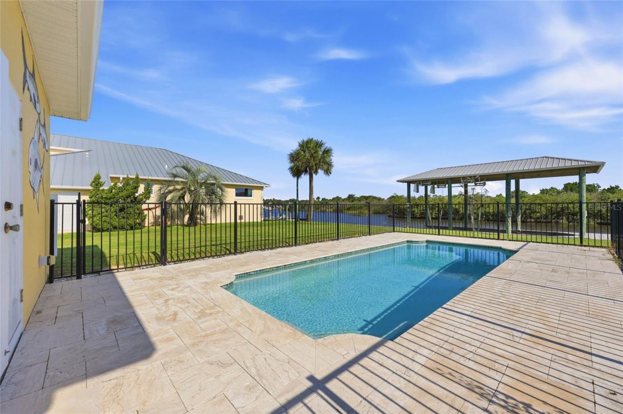 Photo 5 of 342 N 12th St, Flagler Beach, FL 32136