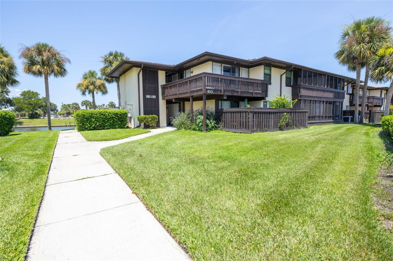 Photo 2 of 60 Club House Dr #208, Palm Coast, FL 32137