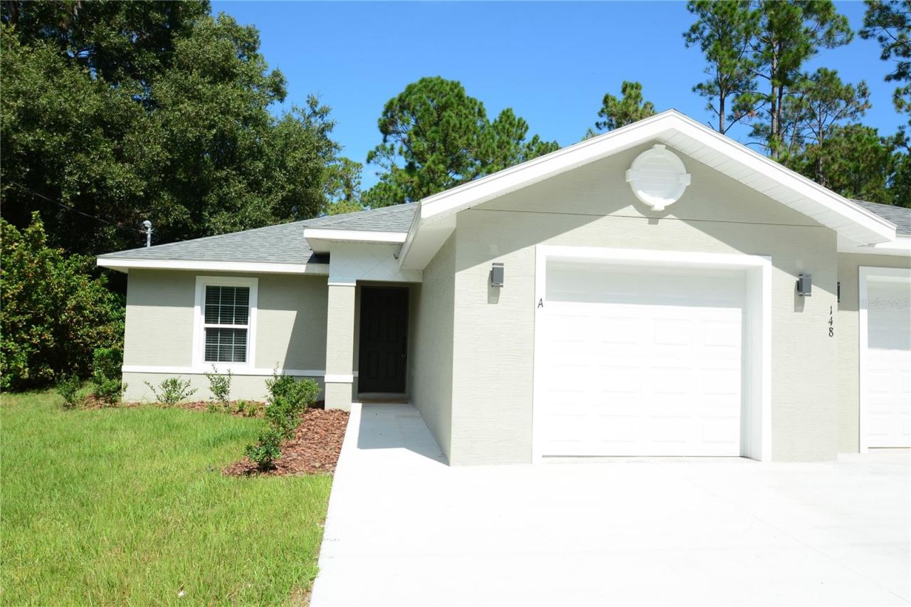 Photo 2 of 148 Secretary Trl #a/b, Palm Coast, FL 32164