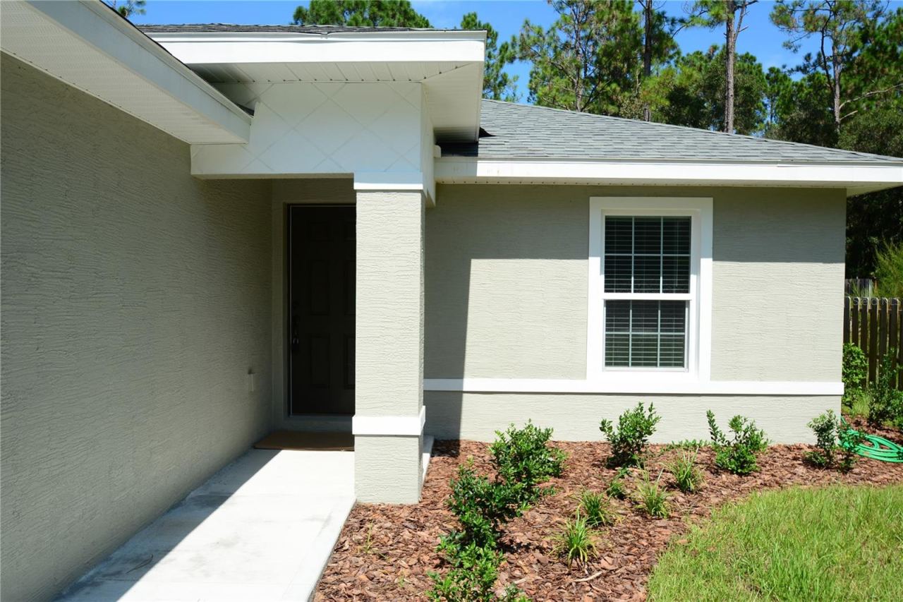 Photo 4 of 148 Secretary Trl #a/b, Palm Coast, FL 32164