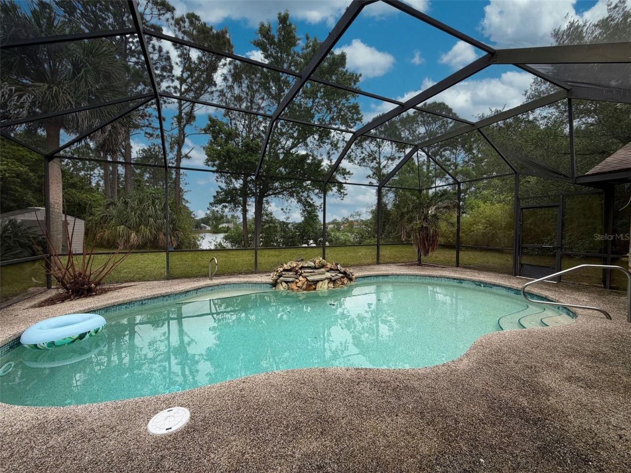 Photo 2 of 51 Fanshawe Ln, Palm Coast, FL 32137