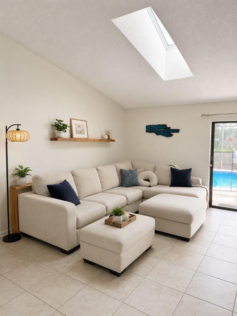 Photo 4 of 1348 Winterville St, Deltona, FL 32725