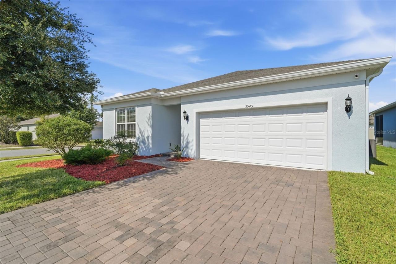 Photo 4 of 3545 Treetop St, Deland, FL 32724
