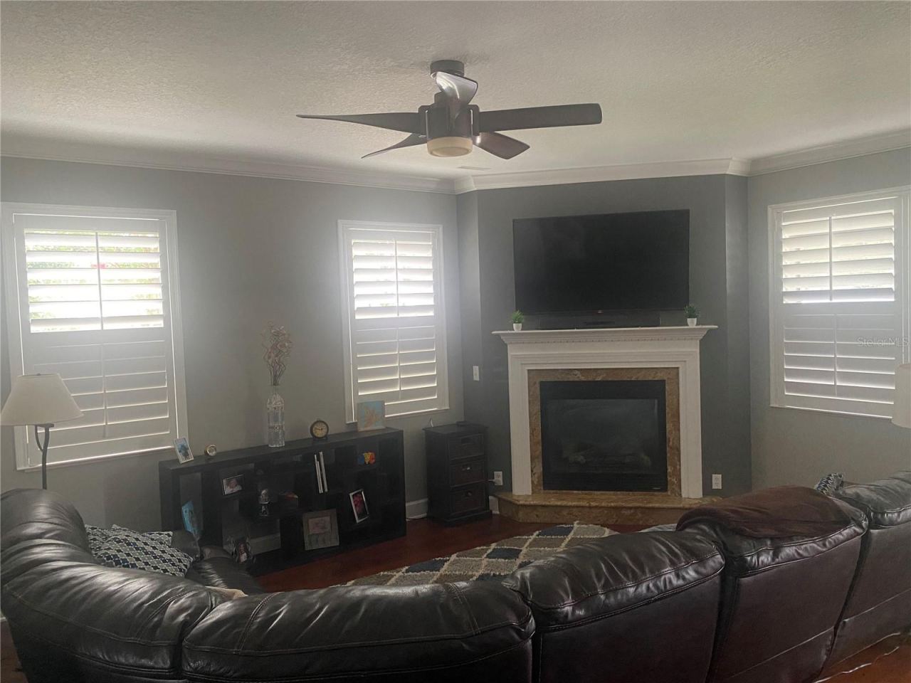 Photo 5 of 108 W Lake Victoria Cir, Deland, FL 32724