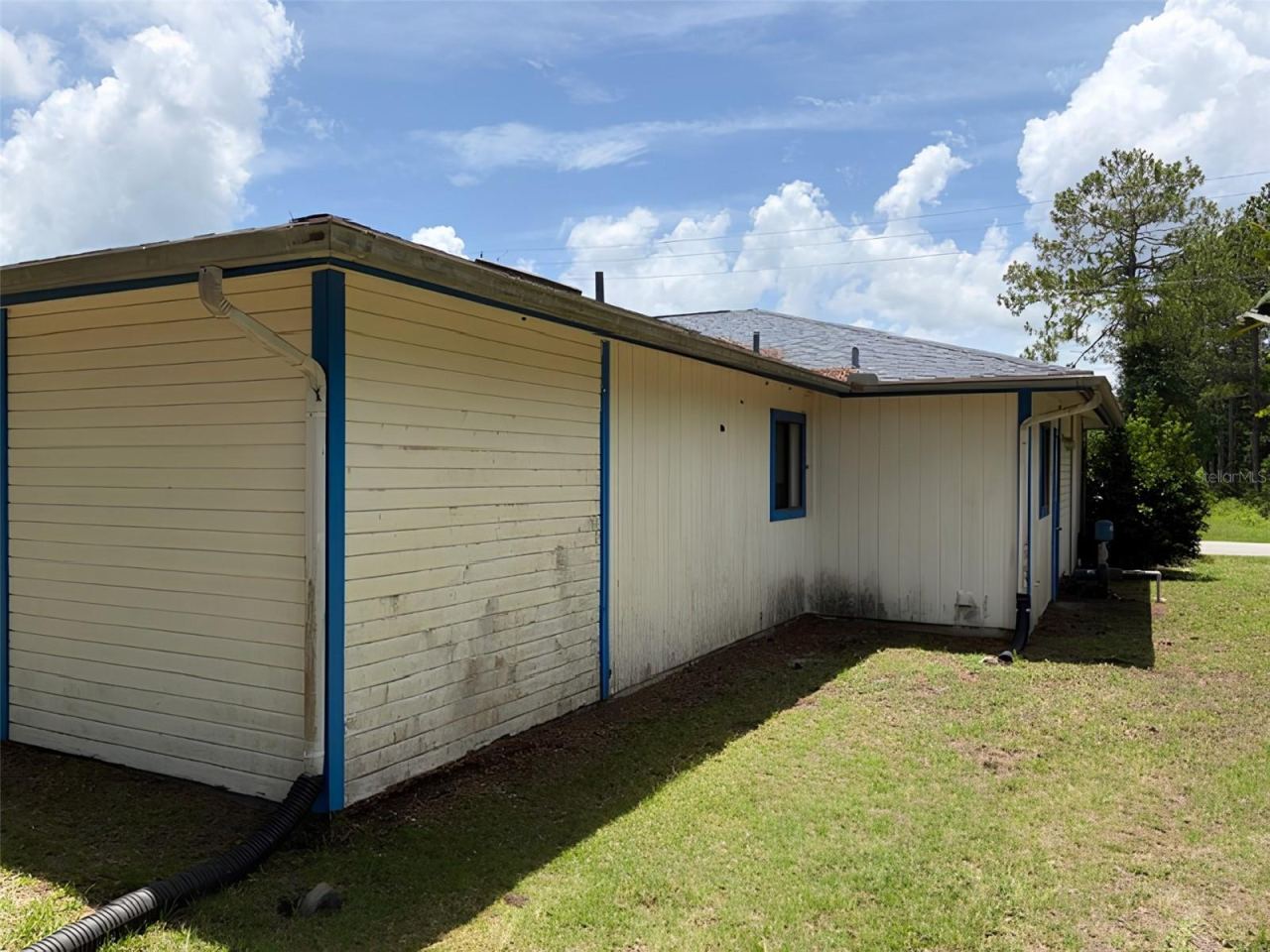 Photo 4 of 20 Woodbury Dr, Palm Coast, FL 32164